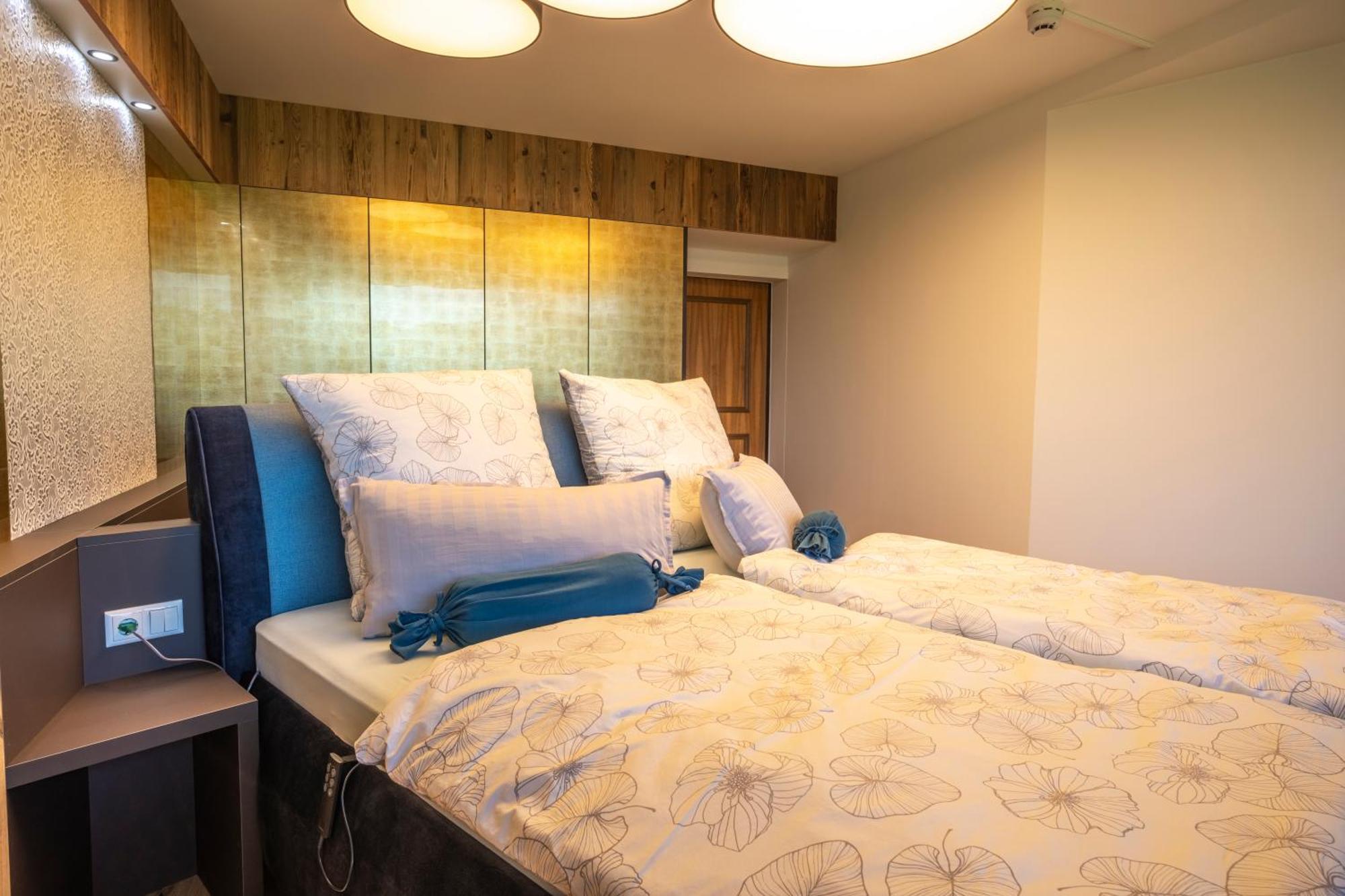 Wolfgangsee Appartements 施特罗布尔 外观 照片
