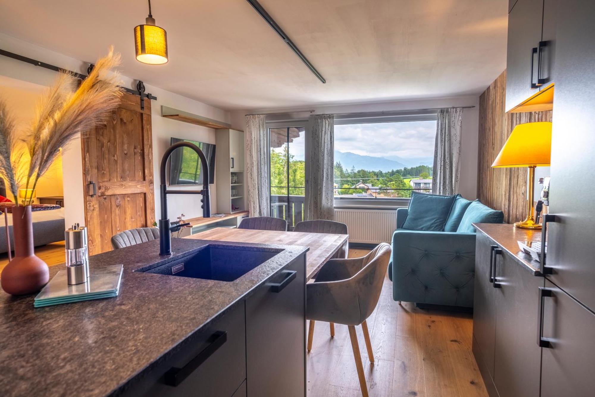 Wolfgangsee Appartements 施特罗布尔 外观 照片
